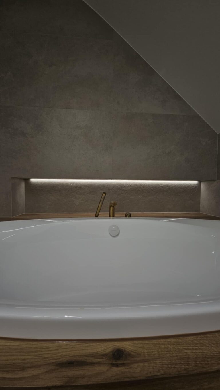 lazienka wanna wykonczenia wnetrz nowy sacz