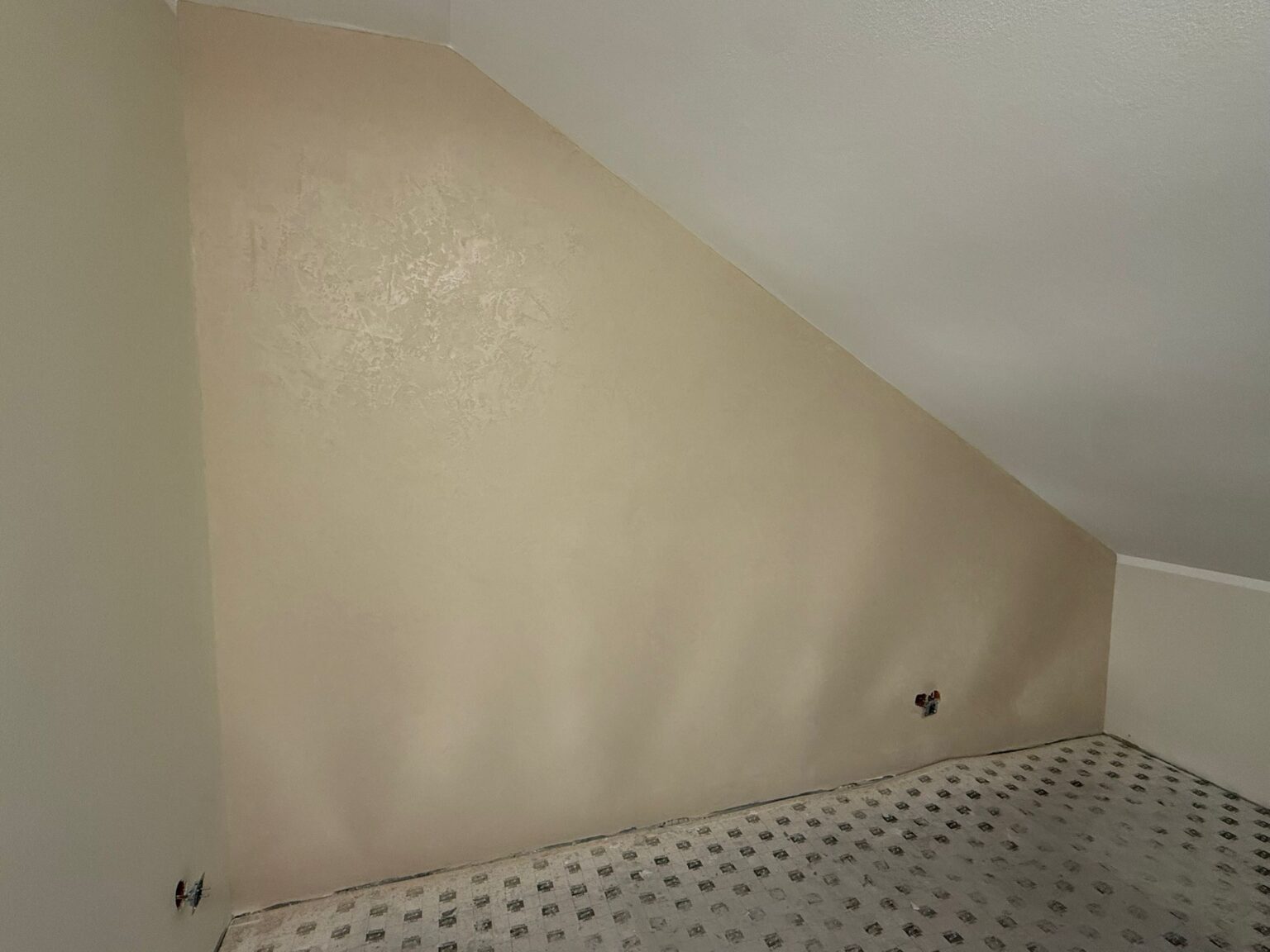 sciana malowana tynki wykonczenia wnetrz nowy sacz