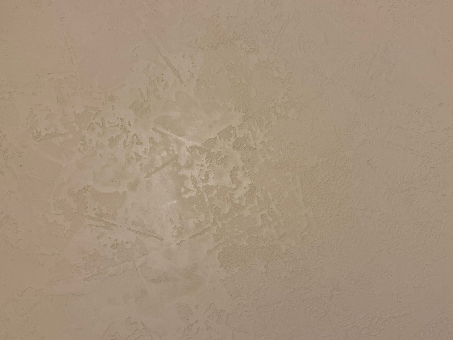 sciana malowana tynki wykonczenia wnetrz nowy sacz